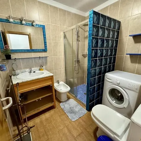 Edificio Marta La Caleta Apartmán *